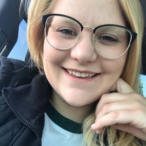 Meet your Posher, Jackie